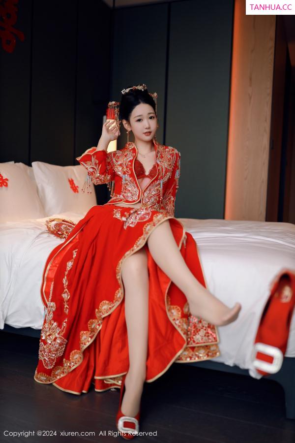 唐安琪  [XiuRen]高清写真图 2024.08.05 No.8972 唐安琪 性感新娘装第22张图片